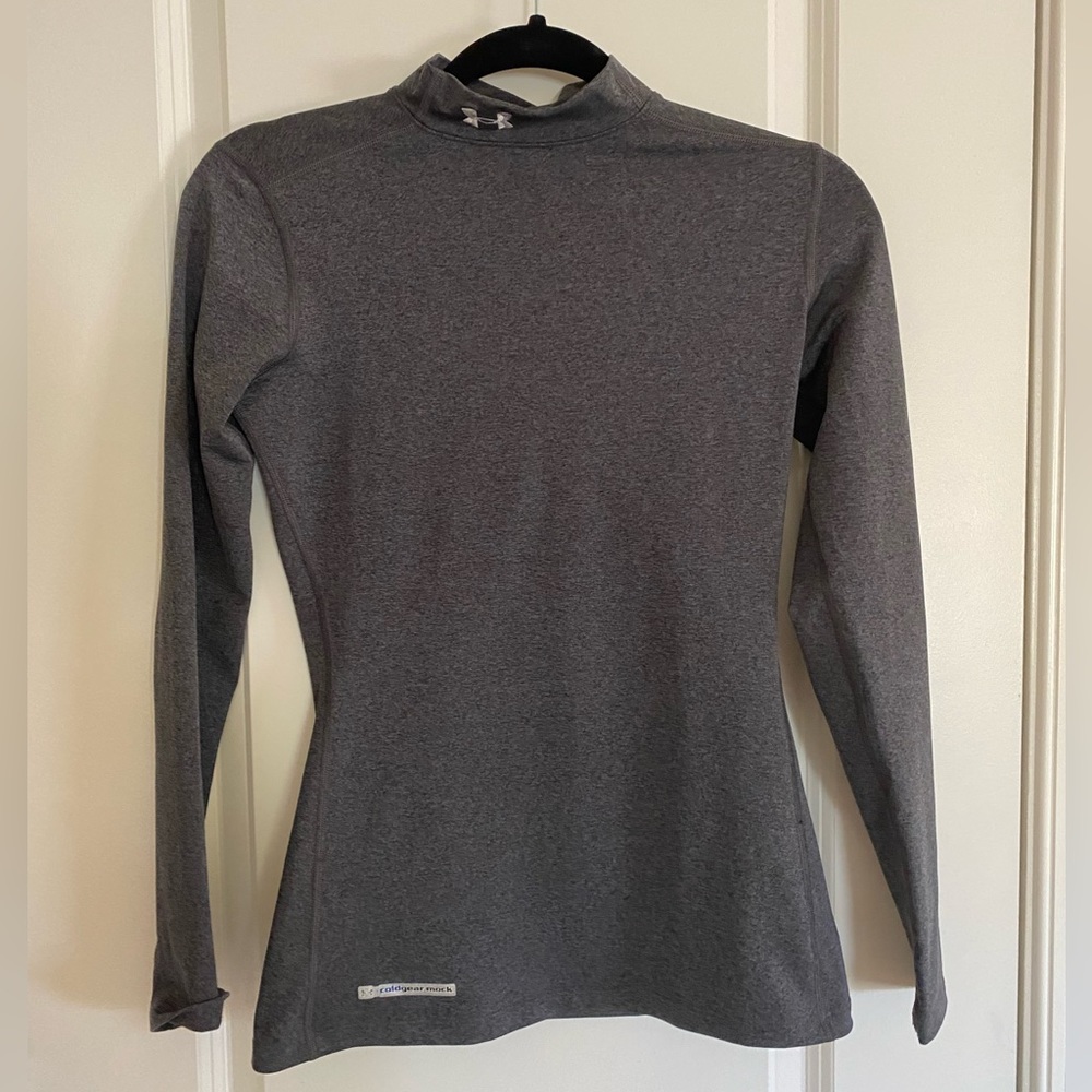 Under armor cools gear size small